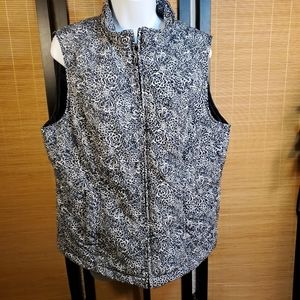 Christopher & Banks black T